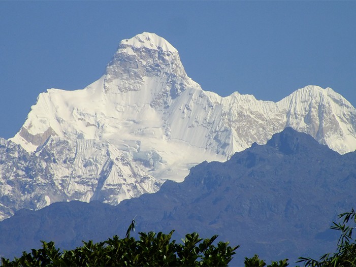 कुम्भकर्ण हिमाल आरोहण गरिँदै